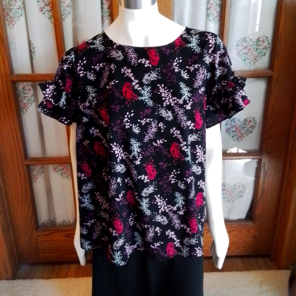 Lane Bryant black and pink floral blouse, NWOT, size 16